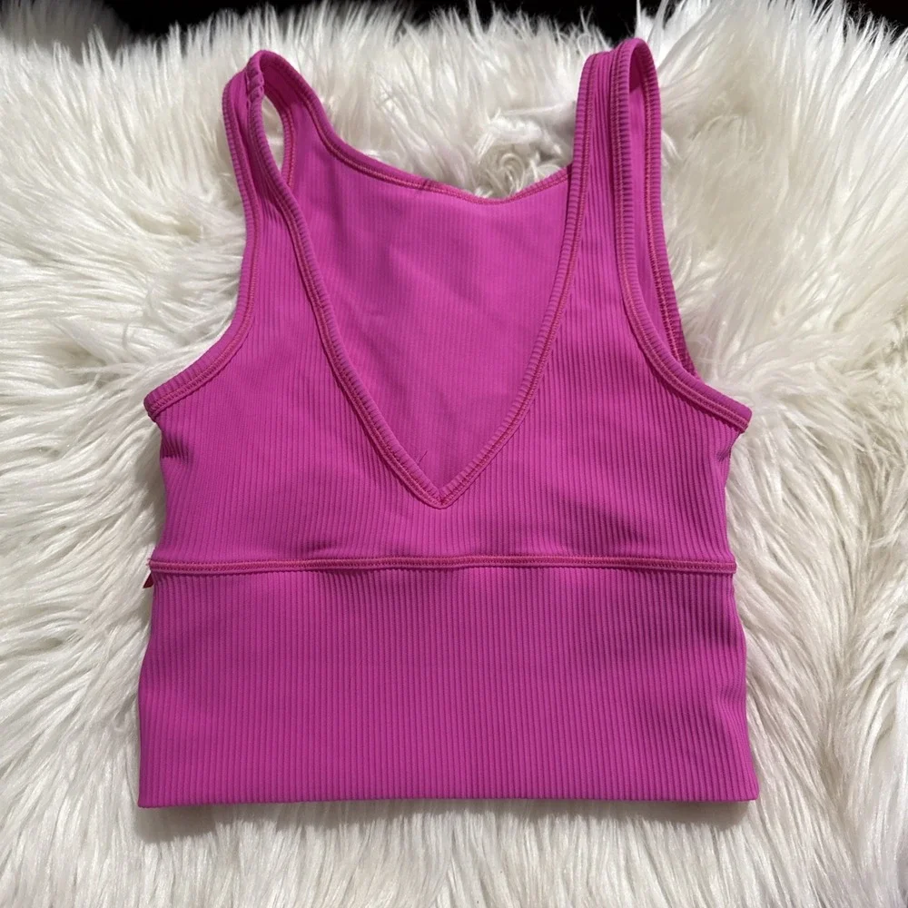 $58 Lululemon Power Pivot Ribbed Tank Top in Sonic Pink Size 4